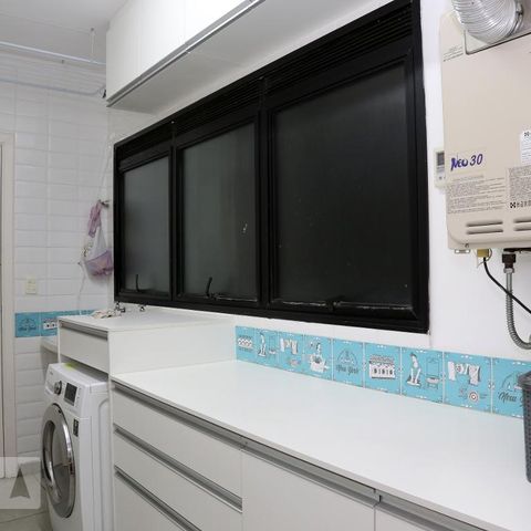 Apartamento para alugar com 256m², 4 quartos e 5 vagasÁrea de Serviço