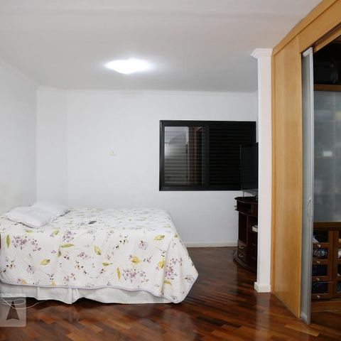 Apartamento para alugar com 256m², 4 quartos e 5 vagasSuíte 2