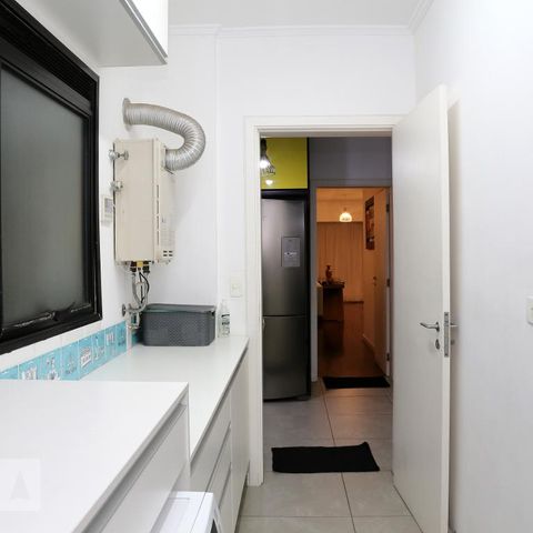 Apartamento para alugar com 256m², 4 quartos e 5 vagasÁrea de Serviço