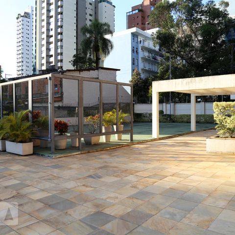 Apartamento para alugar com 256m², 4 quartos e 5 vagasÁrea Externa