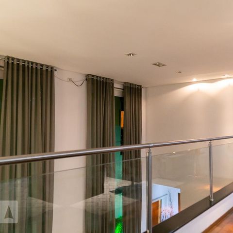 Casa à venda com 369m², 5 quartos e 4 vagasSala tv