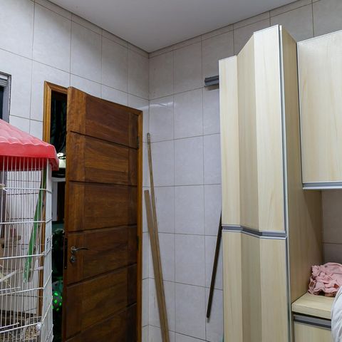 Casa à venda com 369m², 5 quartos e 4 vagasLavanderia
