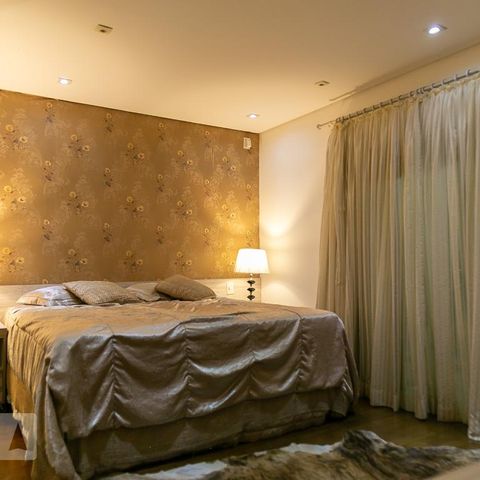 Casa à venda com 369m², 5 quartos e 4 vagasSuíte 2
