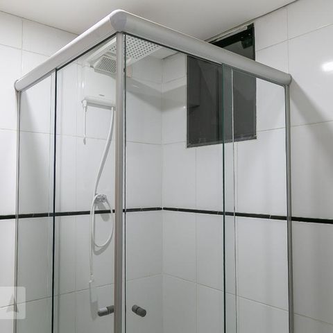 Casa à venda com 369m², 5 quartos e 4 vagasBanheiro suíte 3