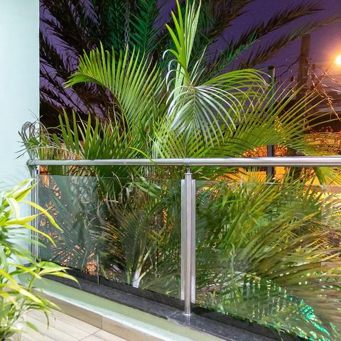 Casa à venda com 369m², 5 quartos e 4 vagasVaranda suíte 2