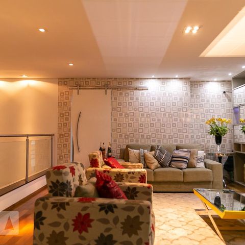 Casa à venda com 369m², 5 quartos e 4 vagasSala tv