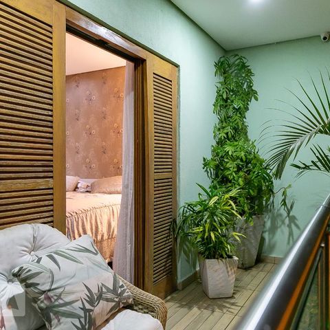 Casa à venda com 369m², 5 quartos e 4 vagasVaranda suíte 2