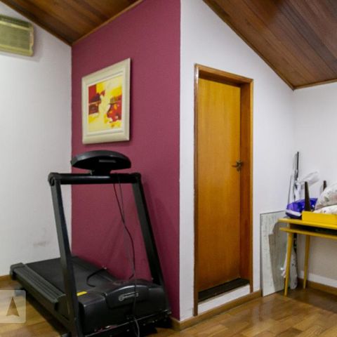 Casa à venda com 369m², 5 quartos e 4 vagasSuíte 3