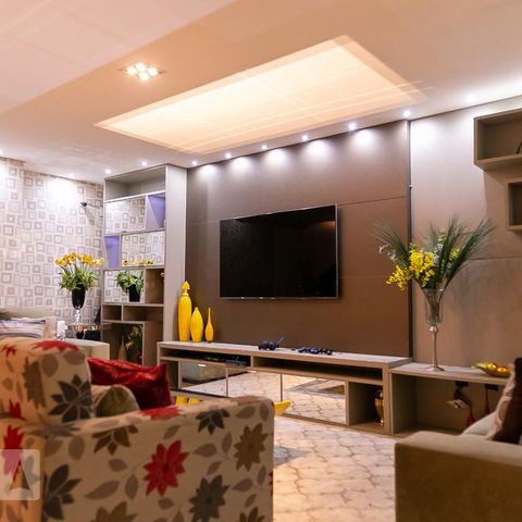Casa à venda com 369m², 5 quartos e 4 vagasSala tv