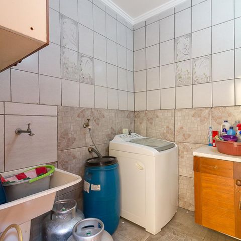 Casa para alugar com 385m², 3 quartos e 5 vagasÁrea de serviço