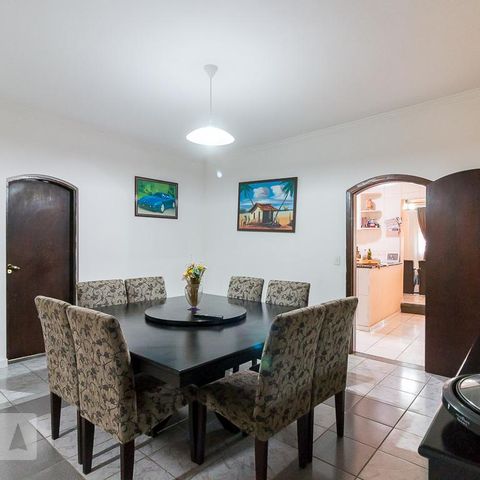Casa para alugar com 385m², 3 quartos e 5 vagasCopa