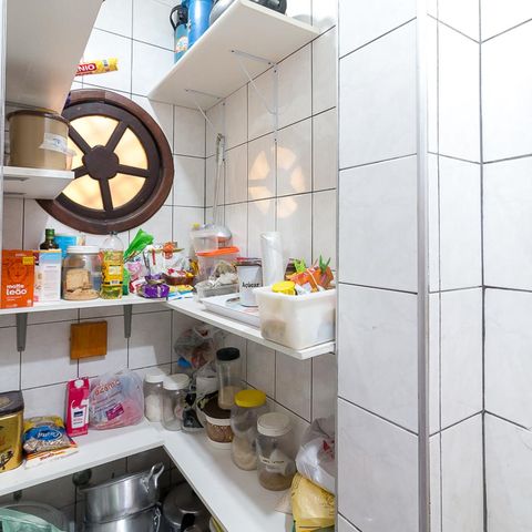 Casa para alugar com 385m², 3 quartos e 5 vagasCozinha - despensa