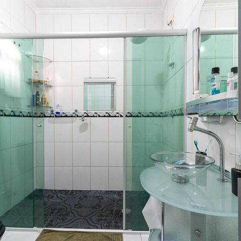Casa para alugar com 385m², 3 quartos e 5 vagasBanheiro quarto 3 suíte