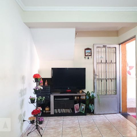Casa à venda com 120m², 6 quartos e 2 vagasSala 
