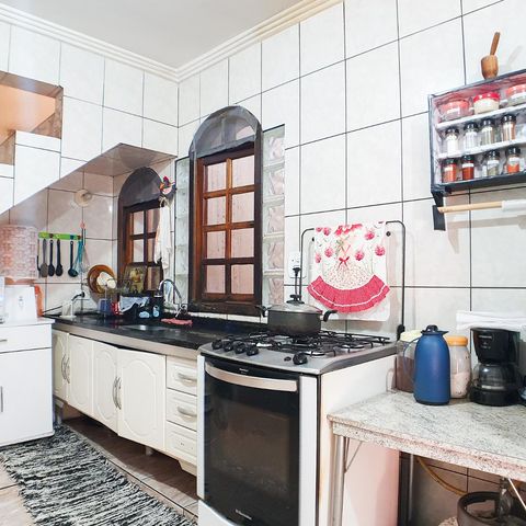 Casa à venda com 120m², 6 quartos e 2 vagasCozinha