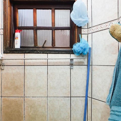 Casa à venda com 120m², 6 quartos e 2 vagasBanheiro