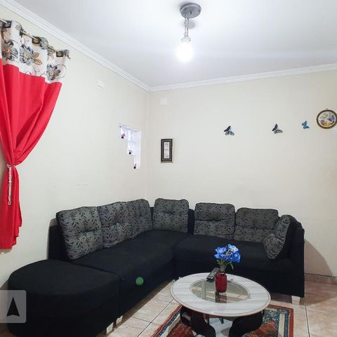 Casa à venda com 120m², 6 quartos e 2 vagasSala 