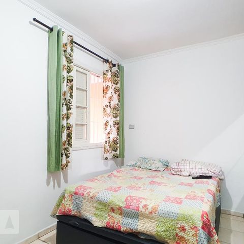 Casa à venda com 120m², 6 quartos e 2 vagasQuarto 1 Casa 2 
