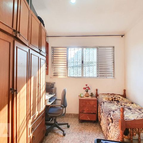 Casa à venda com 120m², 6 quartos e 2 vagasQuarto 2