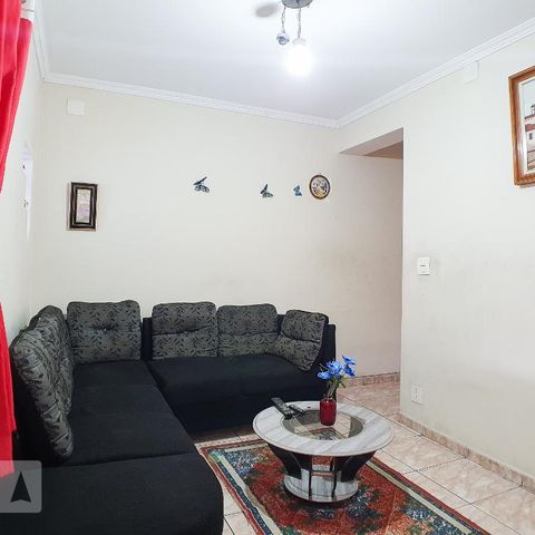 Casa à venda com 120m², 6 quartos e 2 vagasSala 