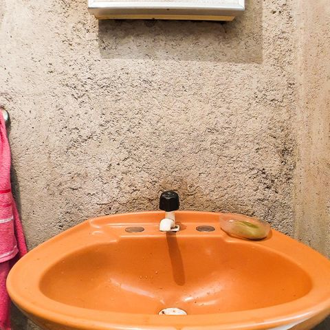 Casa à venda com 120m², 6 quartos e 2 vagasBanheiro Área de Serviço