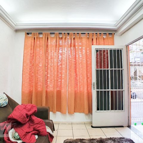 Casa à venda com 120m², 6 quartos e 2 vagasSala Casa 2