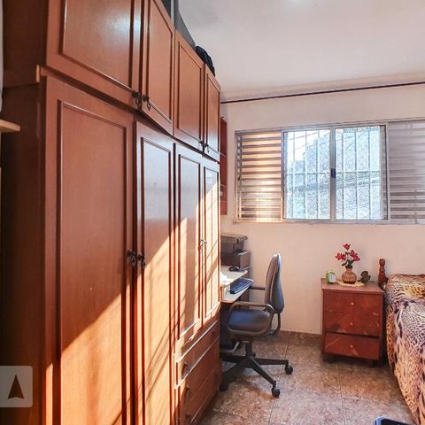 Casa à venda com 120m², 6 quartos e 2 vagasQuarto 2