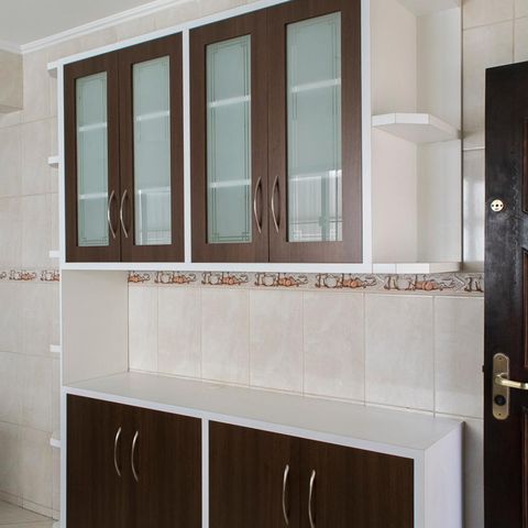 Casa à venda com 115m², 2 quartos e 2 vagasCOZINHA