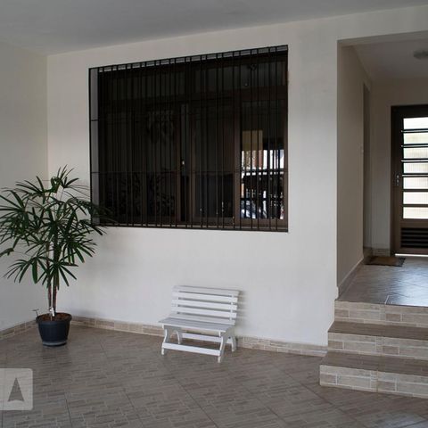 Casa à venda com 115m², 2 quartos e 2 vagasGARAGEM