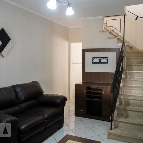 Casa à venda com 115m², 2 quartos e 2 vagasSALA