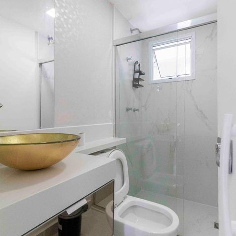 Apartamento à venda com 68m², 3 quartos e 2 vagasBanheiro Social