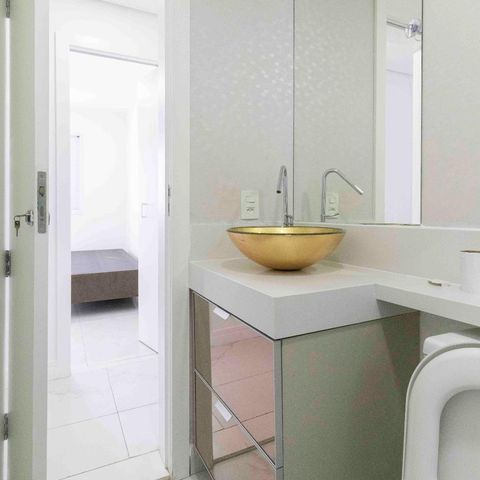 Apartamento à venda com 68m², 3 quartos e 2 vagasBanheiro Social