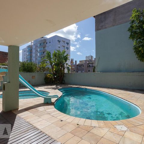 Casa à venda com 500m², 6 quartos e 6 vagasPiscina