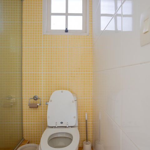 Casa à venda com 500m², 6 quartos e 6 vagasBanheiro da Piscina