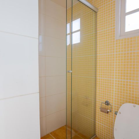 Casa à venda com 500m², 6 quartos e 6 vagasBanheiro da Piscina