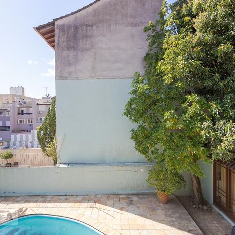 Casa à venda com 500m², 6 quartos e 6 vagasVista da Suíte 4