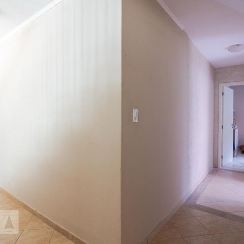 Casa à venda com 500m², 6 quartos e 6 vagasCorredor