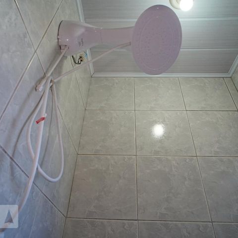 Casa à venda com 330m², 3 quartos e sem vagaBanheiro - sala 1