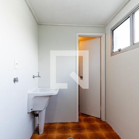 Apartamento à venda com 78m², 2 quartos e 1 vaga Apartamento à venda com 78m², 2 quartos e 1 vagaLavanderia