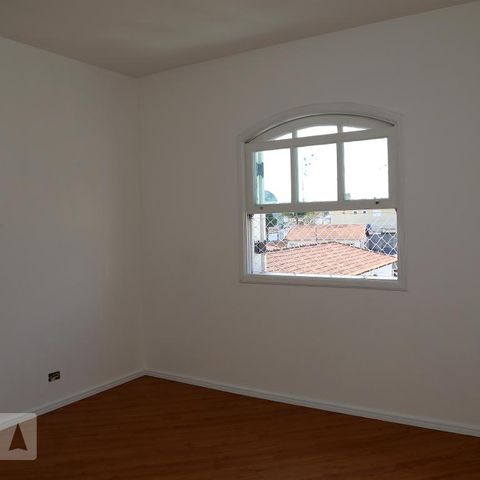 Casa à venda com 210m², 3 quartos e 2 vagasQuarto 1