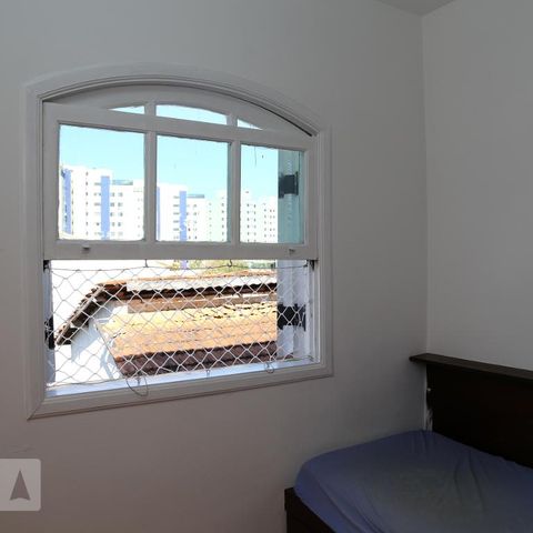 Casa à venda com 210m², 3 quartos e 2 vagasQuarto 2