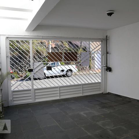 Casa à venda com 210m², 3 quartos e 2 vagasGaragem
