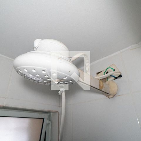 Apartamento para alugar com 90m², 2 quartos e 2 vagas Apartamento para alugar com 90m², 2 quartos e 2 vagasBanheiro da Suíte Detalhe