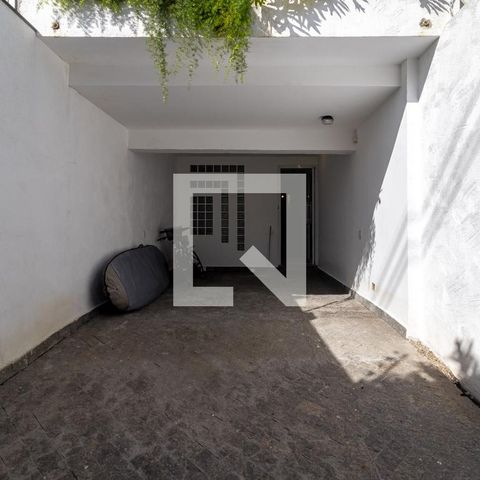 Casa à venda com 152m², 3 quartos e 1 vagaFachada