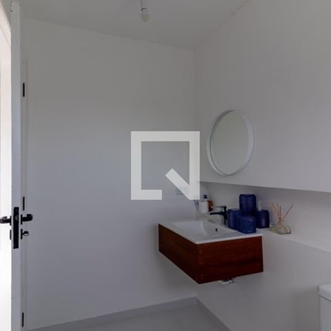 Casa à venda com 152m², 3 quartos e 1 vagaBanheiro Suíte 1