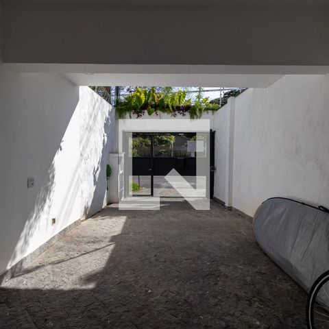 Casa à venda com 152m², 3 quartos e 1 vagaGaragem