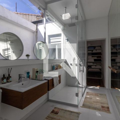 Casa à venda com 152m², 3 quartos e 1 vagaBanheiro Suíte 2