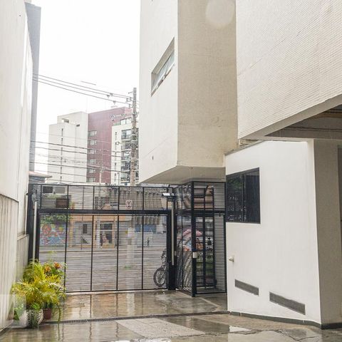 Apartamento para alugar com 52m², 1 quarto e sem vagaFachada e portaria