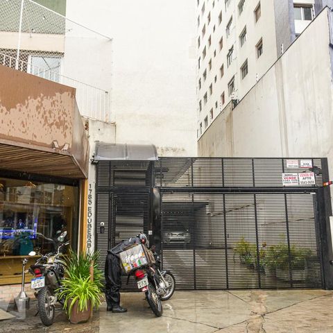 Apartamento para alugar com 52m², 1 quarto e sem vagaFachada