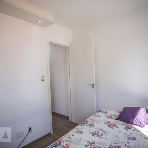 Apartamento à venda com 65m², 3 quartos e 1 vagaQuarto 2